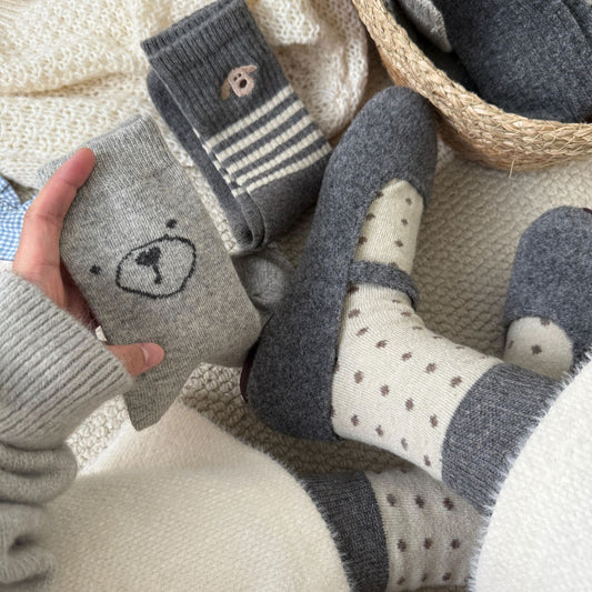 Bala socks Korean version of socks women's autumn and winter small polka dot wool socks, socks mouth splicing stacking socks women's sweet warm medium tube women's socks