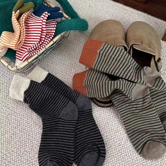 Bala socks women's pure cotton striped medium tube socks fashion Korea Dongdaemun autumn and winter retro college style stockings women